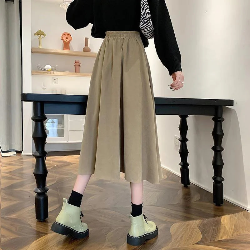 Lucy Vintage Pleated Skirt