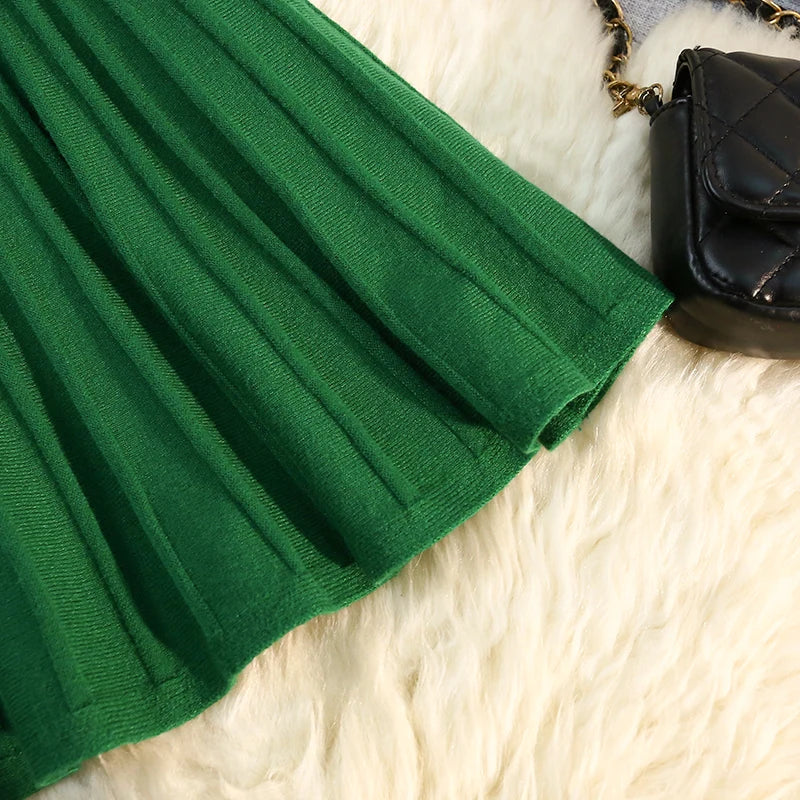 Pleated Short Skirt