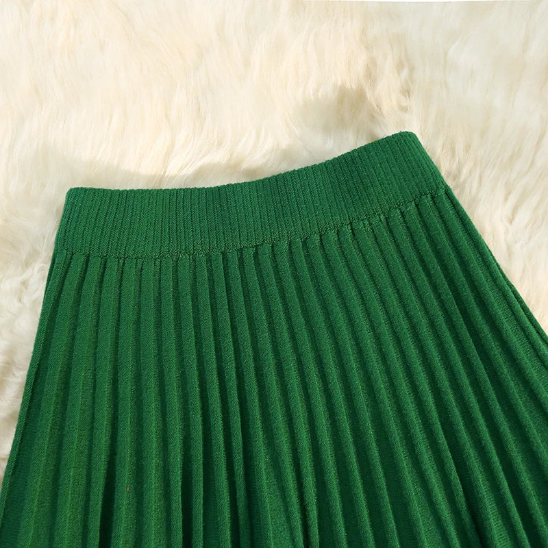 Pleated Short Skirt
