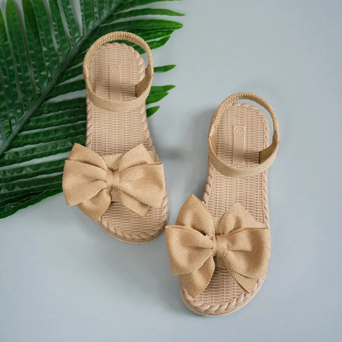 Lightweight Anti-slip Trend Sandals