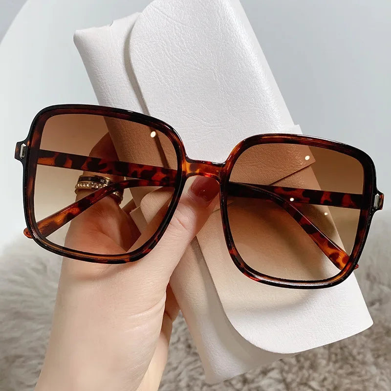 Women's Big Frame Vintage Sunglasses