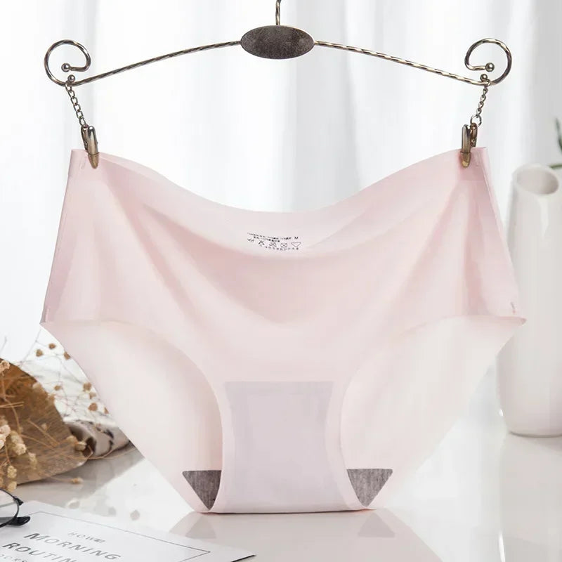 Seamless Female Underwear.
