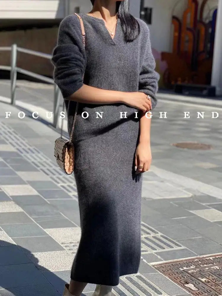 POLO collar fleece sweater + mid-length skirt two-piece
