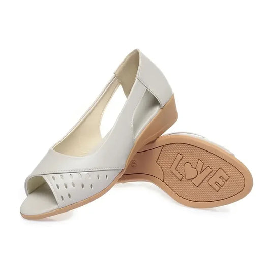 Fish mouth sandals