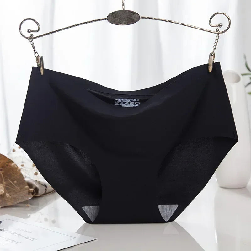 Seamless Female Underwear.