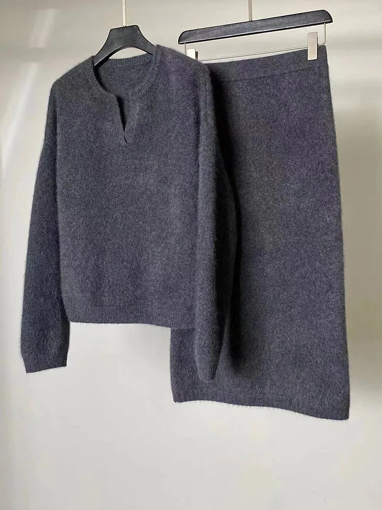 POLO collar fleece sweater + mid-length skirt two-piece