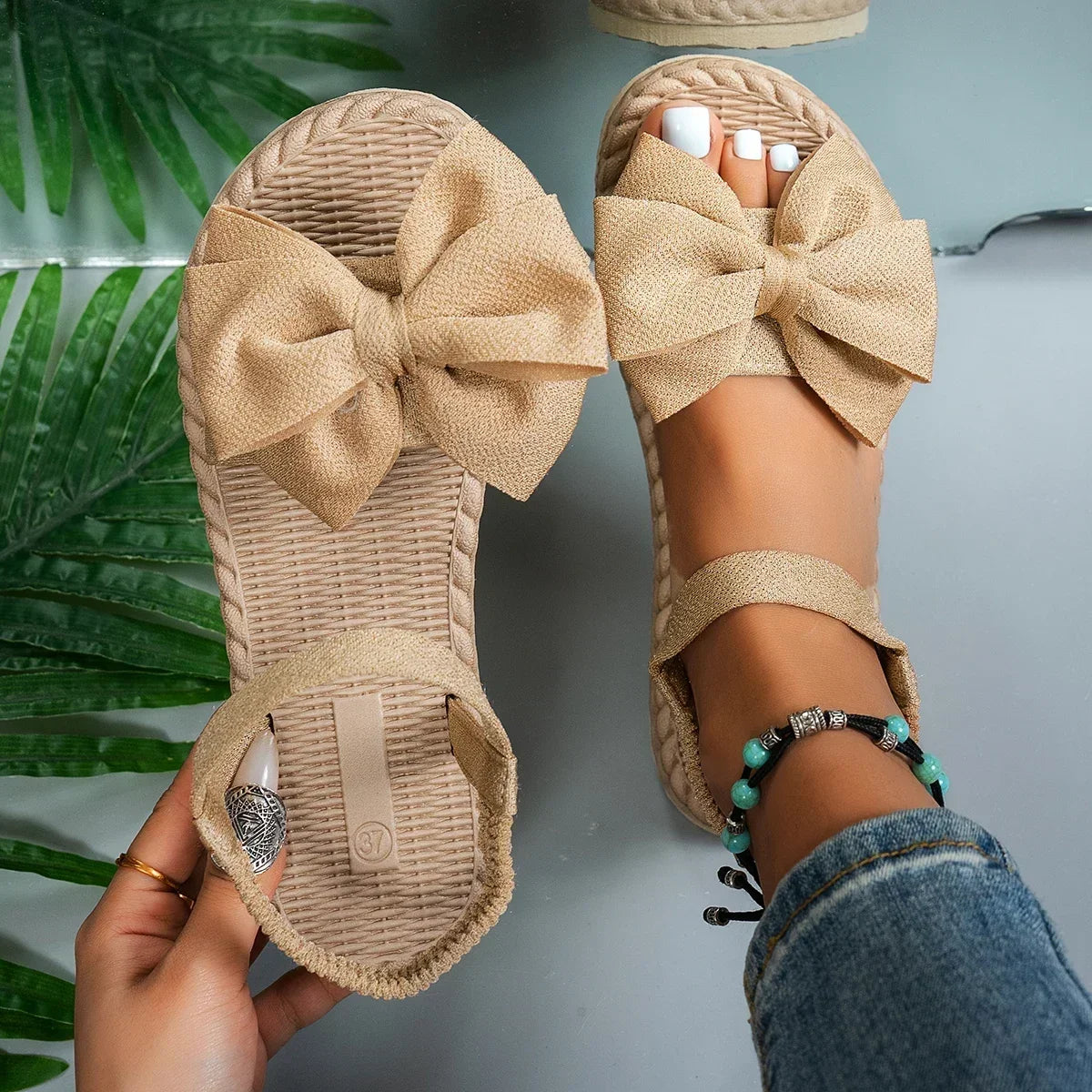 Lightweight Anti-slip Trend Sandals