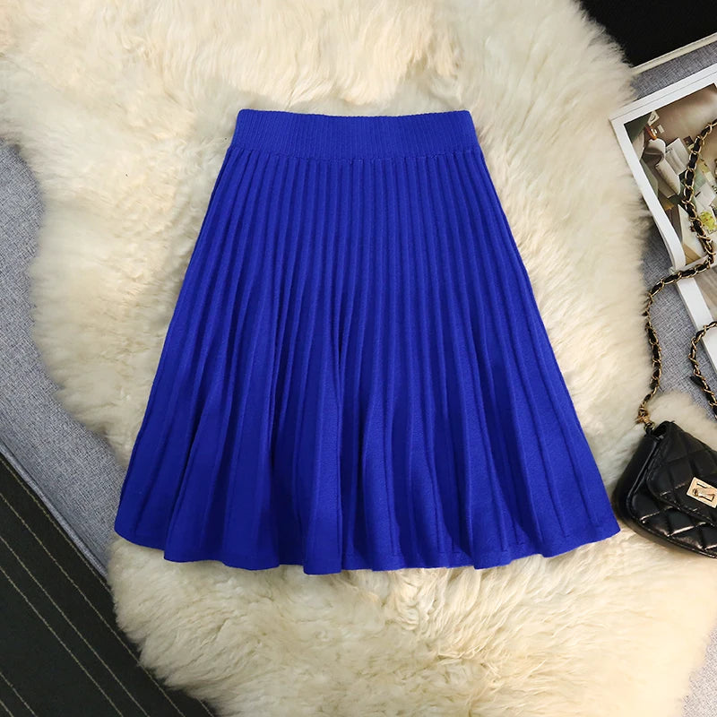 Pleated Short Skirt
